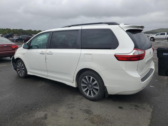 2018 TOYOTA SIENNA XLE 5TDDZ3DC6JS189989