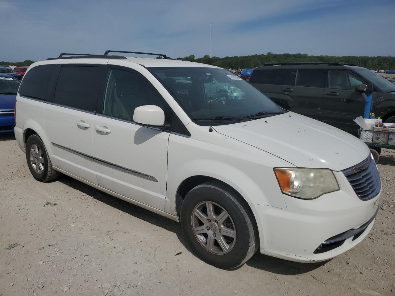 CHRYSLER TOWN & COUNTRY TOURING