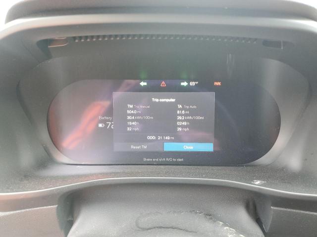 2023 VOLVO XC40 RECHA YV4ED3UM5P2038649