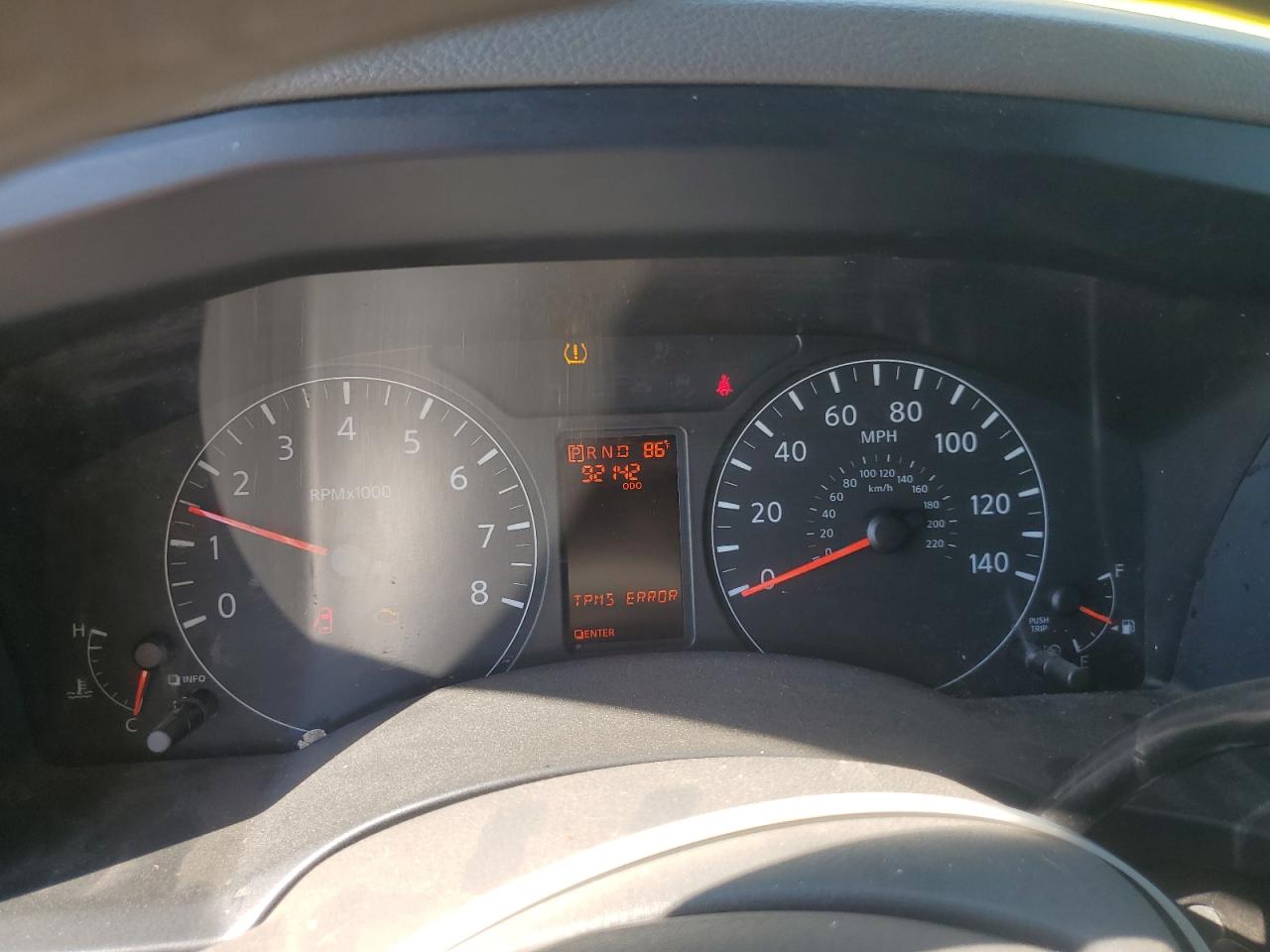 NISSAN NV2500 2500 S