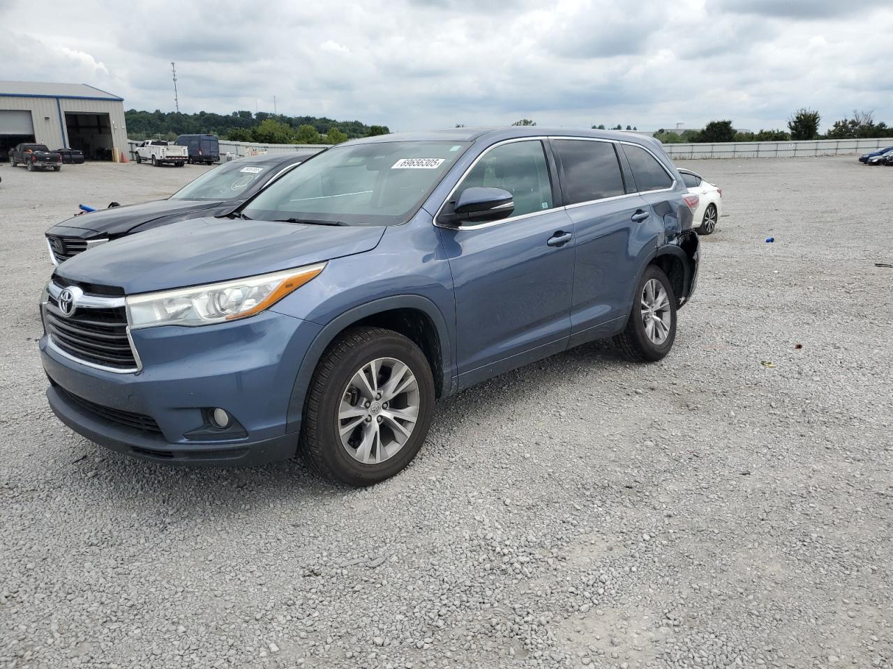 TOYOTA HIGHLANDER LE