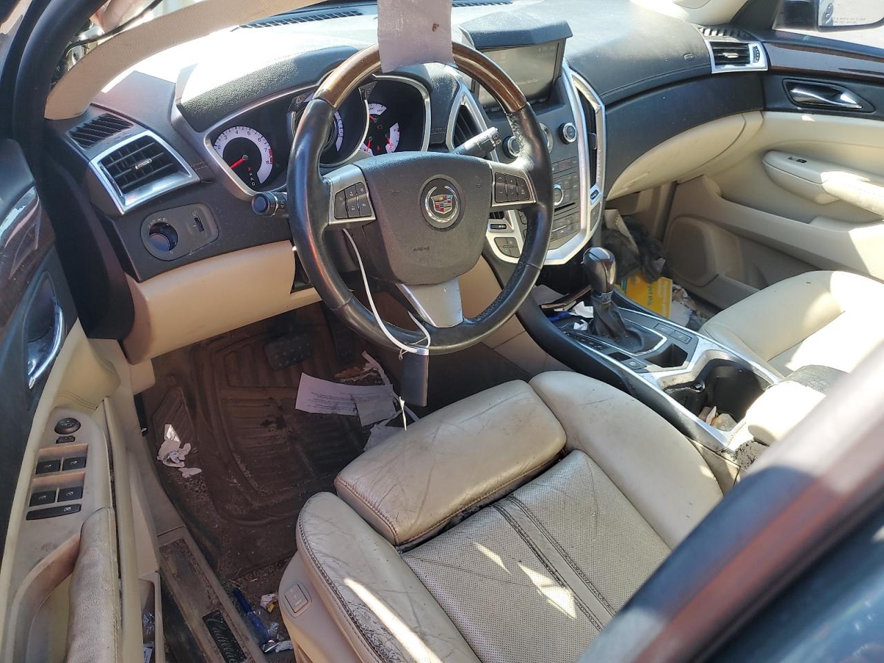 CADILLAC SRX LUXURY COLLECTION