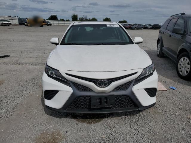 2018 TOYOTA CAMRY L - 4T1B11HK8JU611885