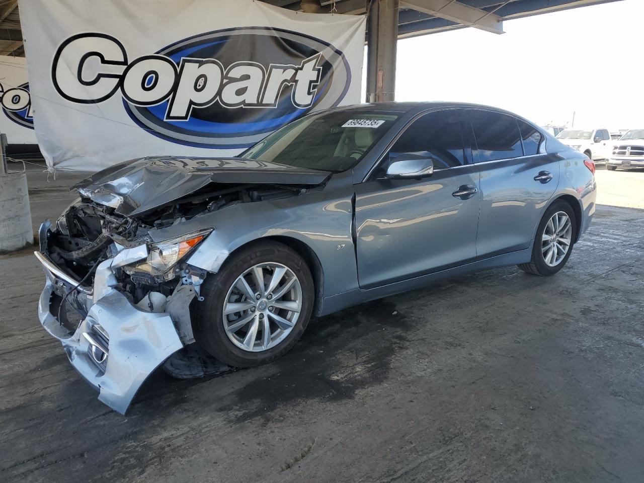 INFINITI Q50 BASE