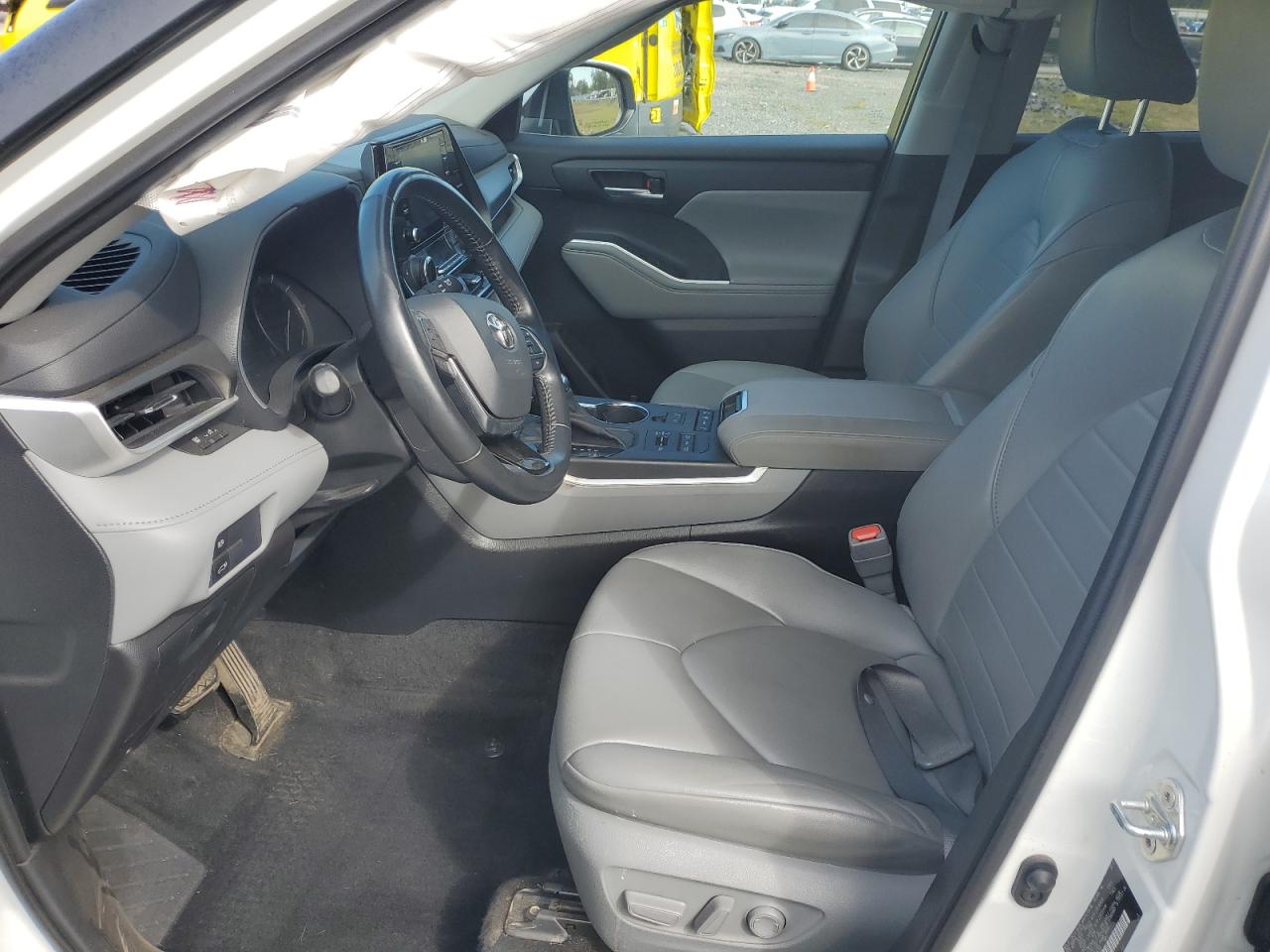 TOYOTA HIGHLANDER XLE