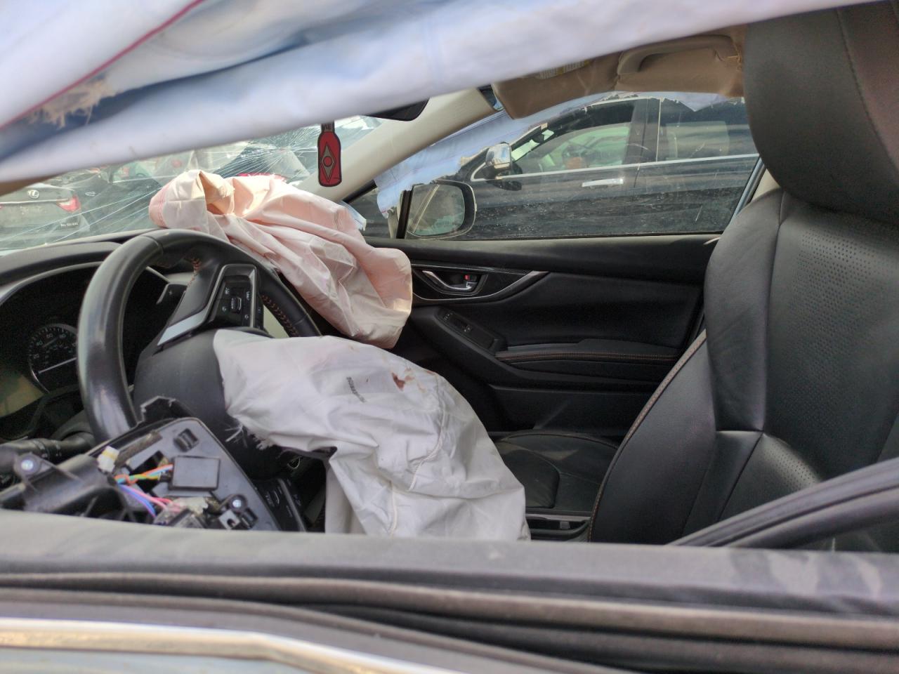 SUBARU CROSSTREK LIMITED