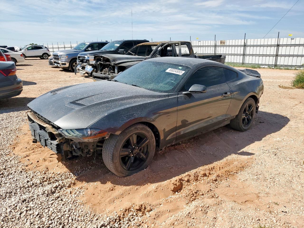 FORD MUSTANG