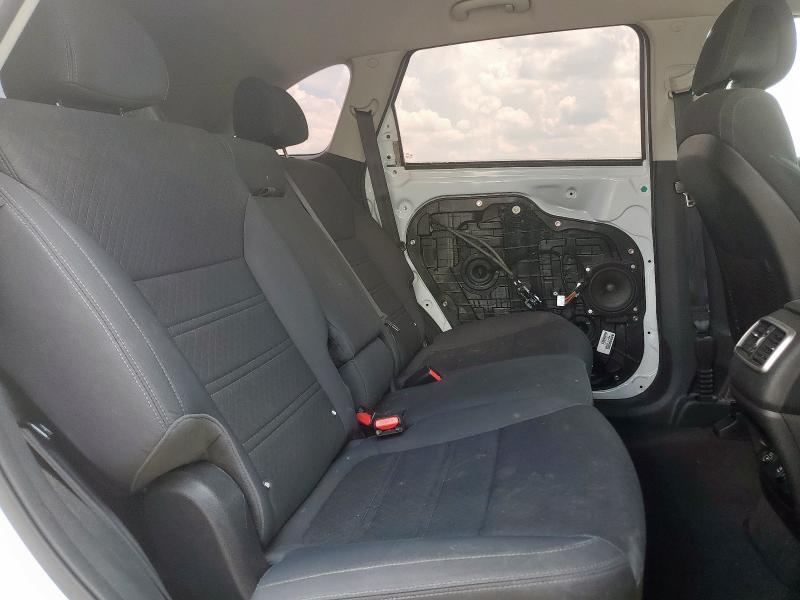 2016 KIA SORENTO LX - 5XYPG4A39GG090344