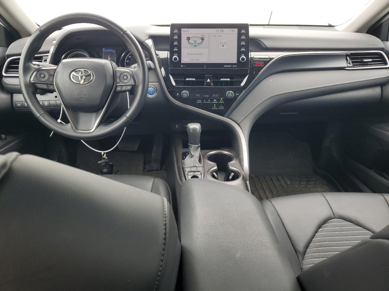 TOYOTA CAMRY SE NIGHT SHADE