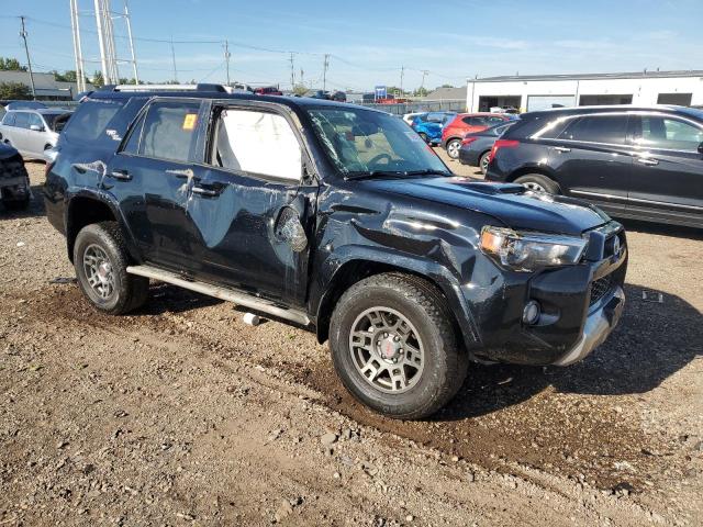 2018 TOYOTA 4RUNNER SR JTEBU5JR3J5550302