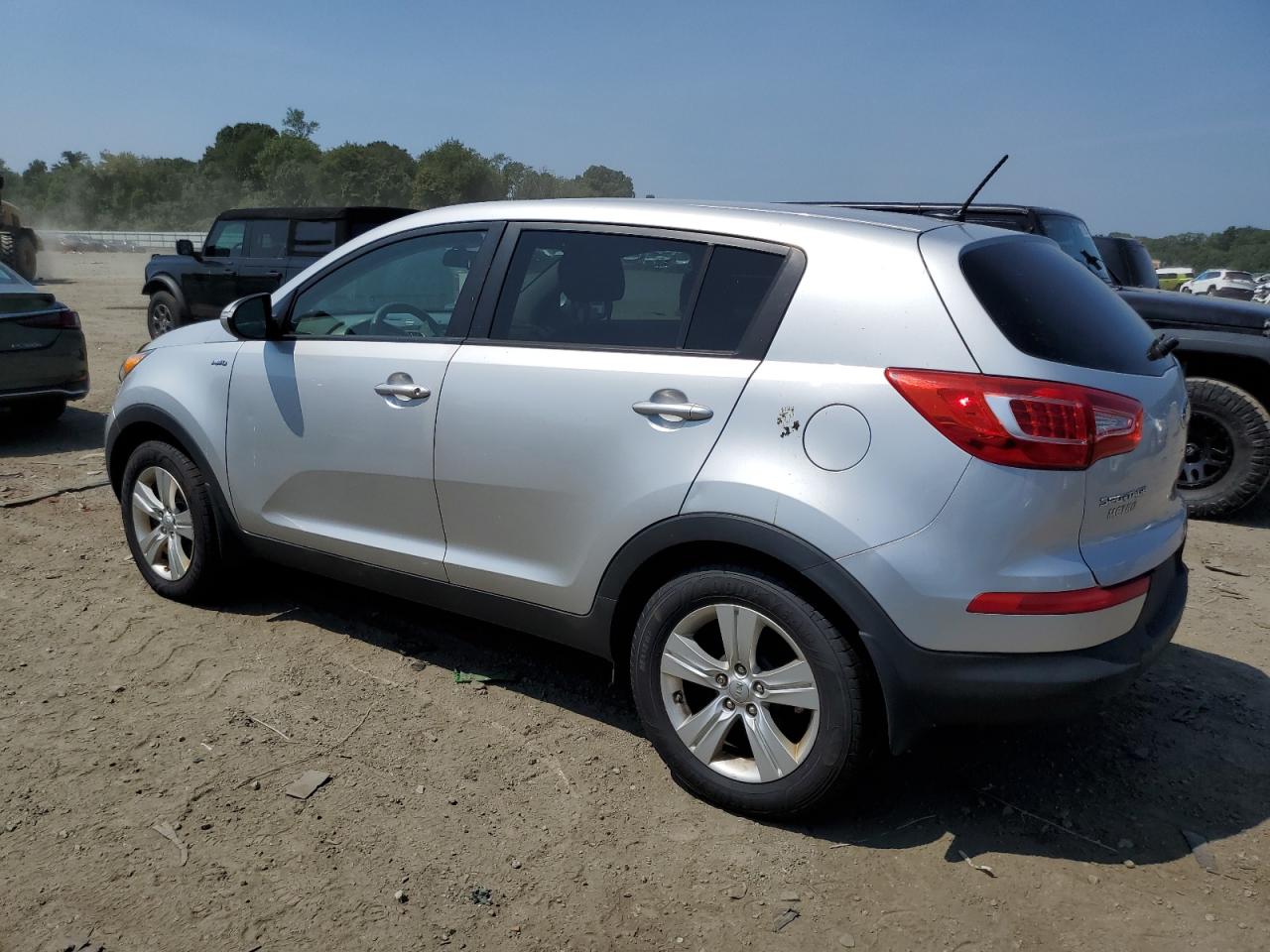 KIA SPORTAGE LX