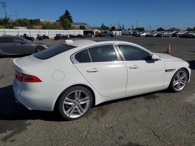 2017 JAGUAR XE PRESTIG SAJAE4BV9HCP12279