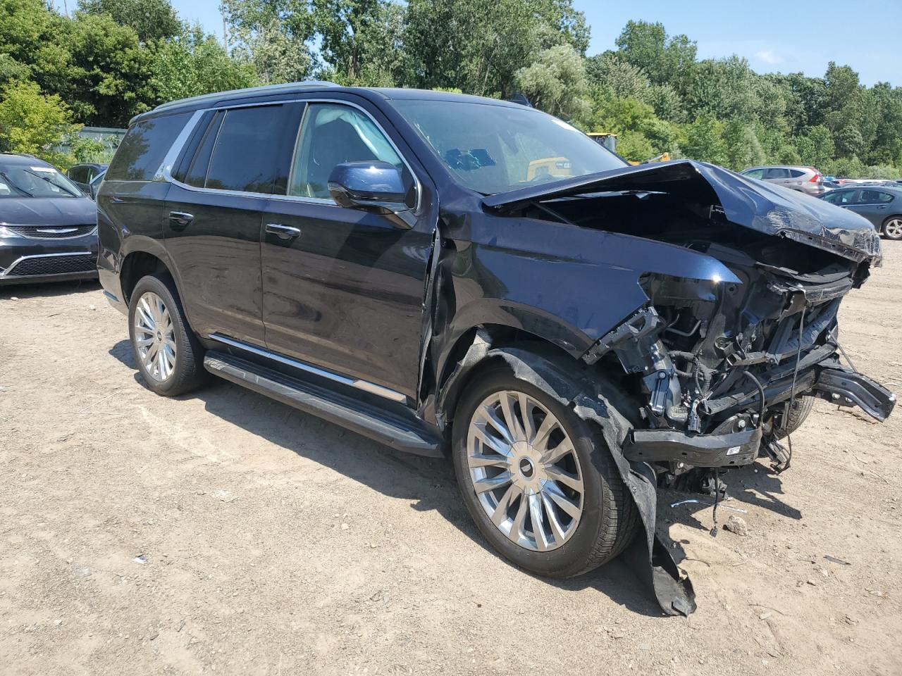 CADILLAC ESCALADE PREMIUM LUXURY