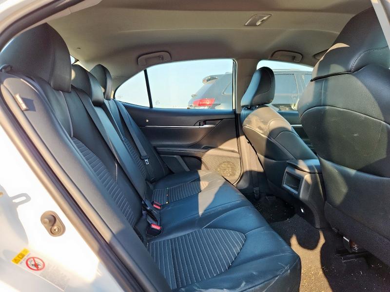 2018 TOYOTA CAMRY L 4T1B11HK3JU143676