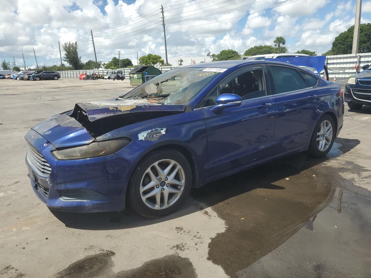 FORD FUSION SE
