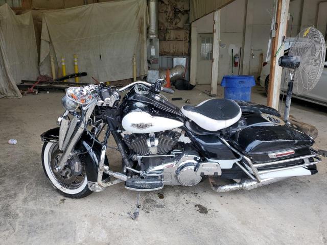 2014 HARLEY-DAVIDSON FLHR ROAD KING 1HD1FBM17EB614670