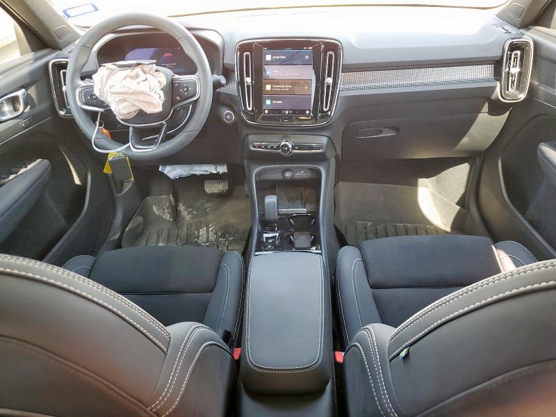 2024 VOLVO XC40 PLUS YV4L12UL0R2207108