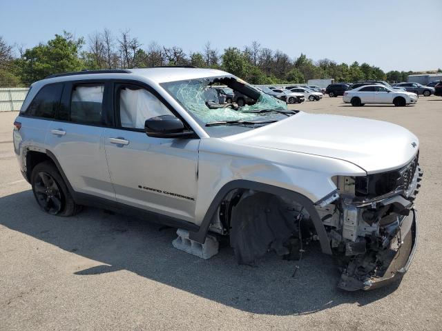 2024 JEEP GRAND CHEROKEE LAREDO 1C4RJHAG6R8605590