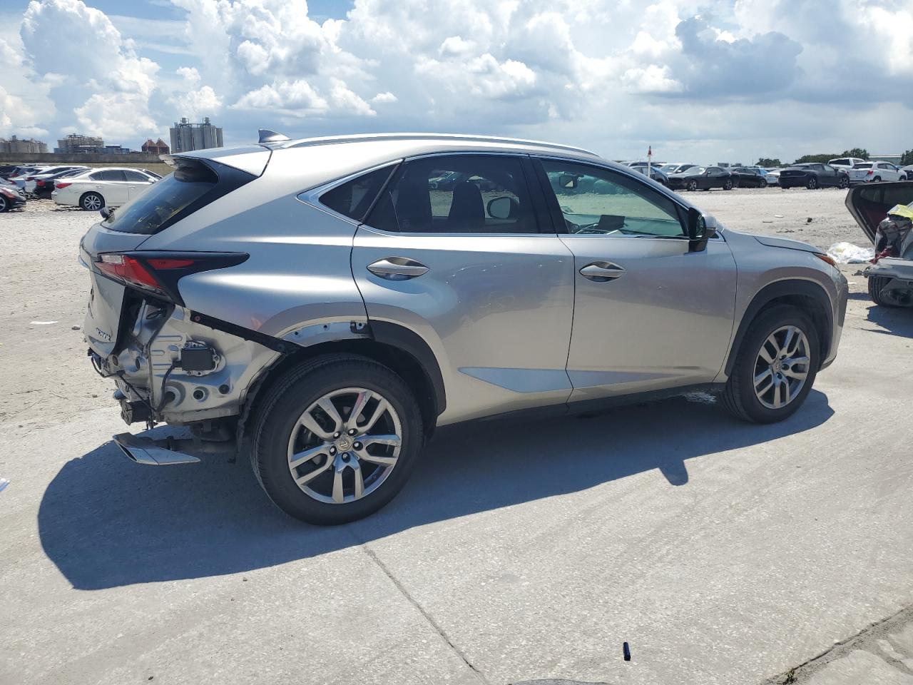 LEXUS NX 200T