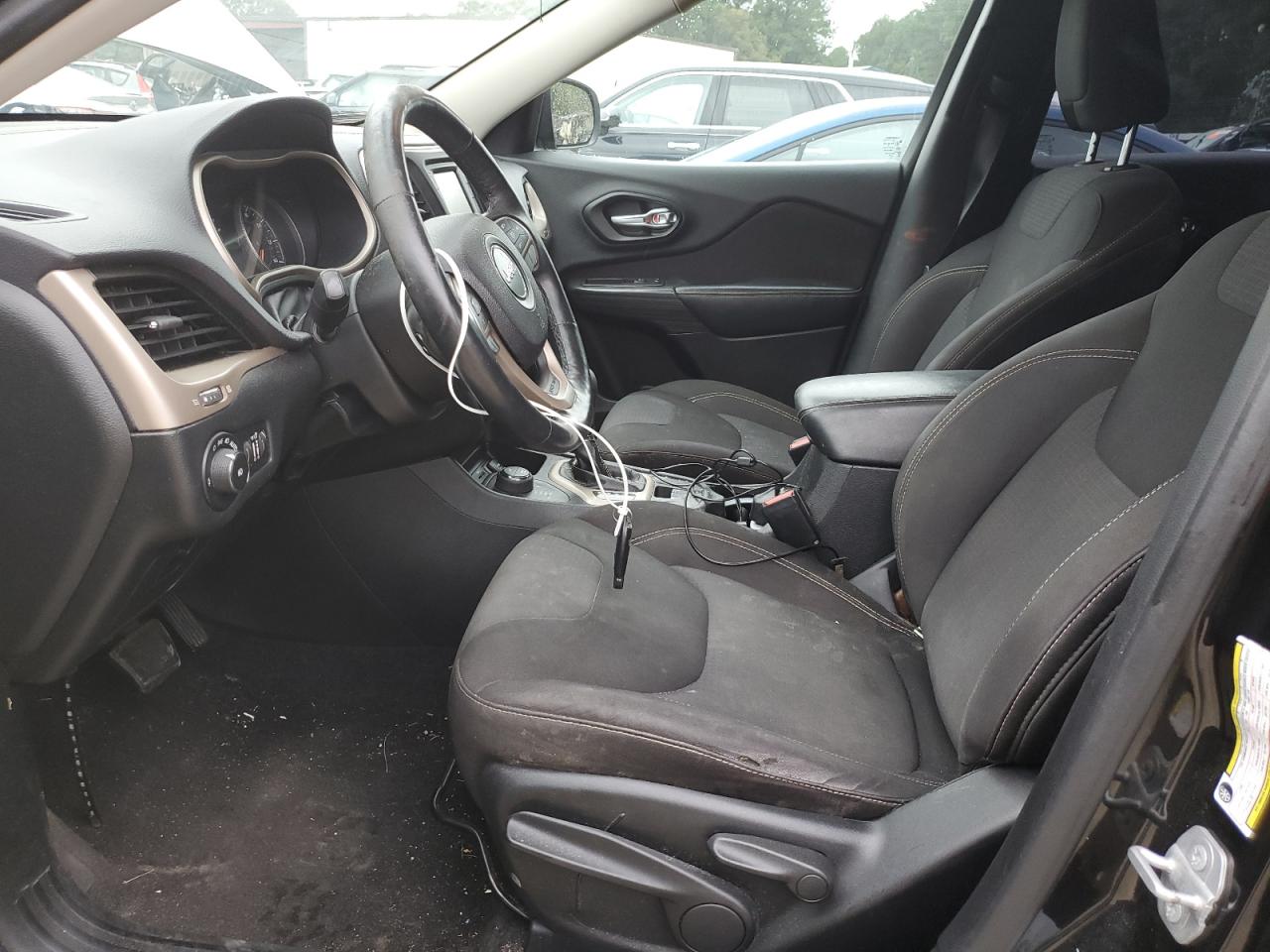 JEEP GRAND CHEROKEE LATITUDE