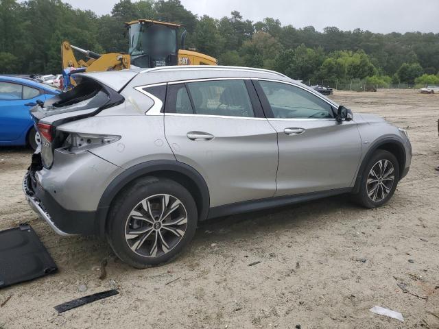 2019 INFINITI QX30 LUXE SJKCH5CR5KA011521