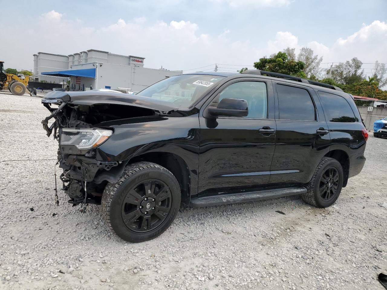 TOYOTA SEQUOIA SR5