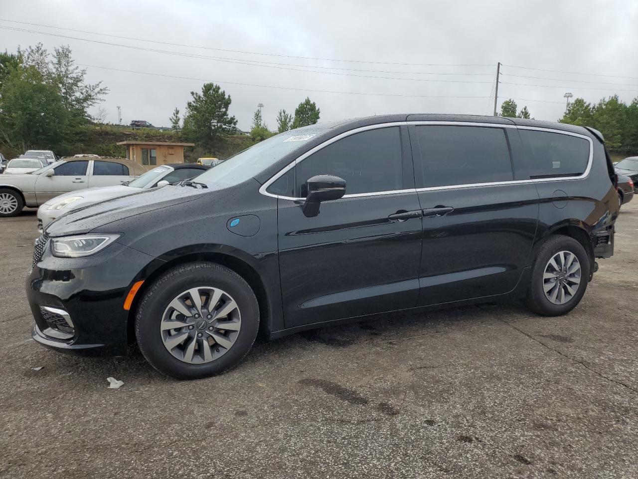 CHRYSLER PACIFICA HYBRID SELECT