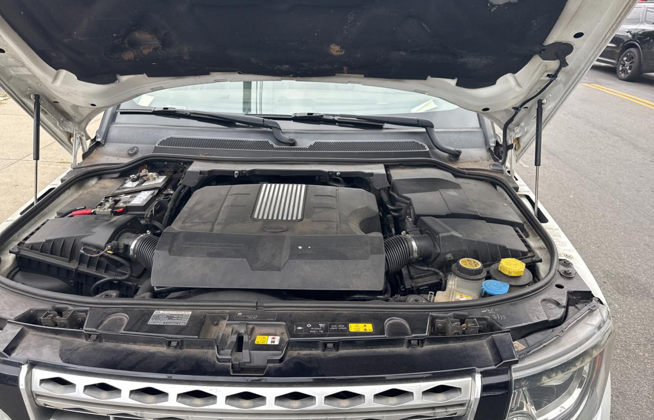 LAND ROVER LR4 HSE LUXURY