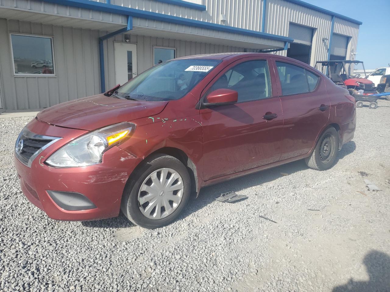 NISSAN VERSA S