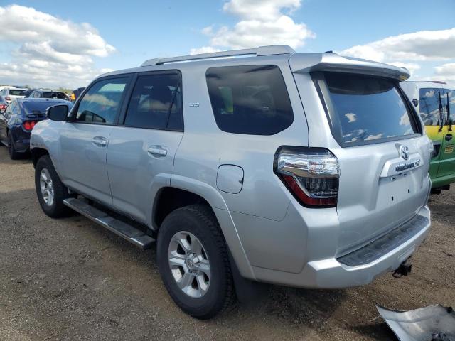 2018 TOYOTA 4RUNNER SR JTEBU5JR3J5515209