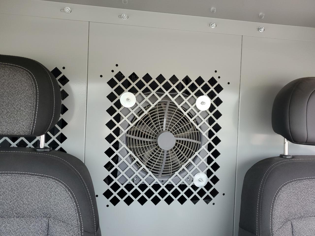 RAM PROMASTER 1500 HIGH