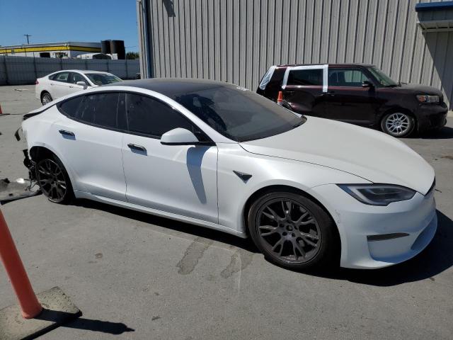 2022 TESLA MODEL S 5YJSA1E57NF465156