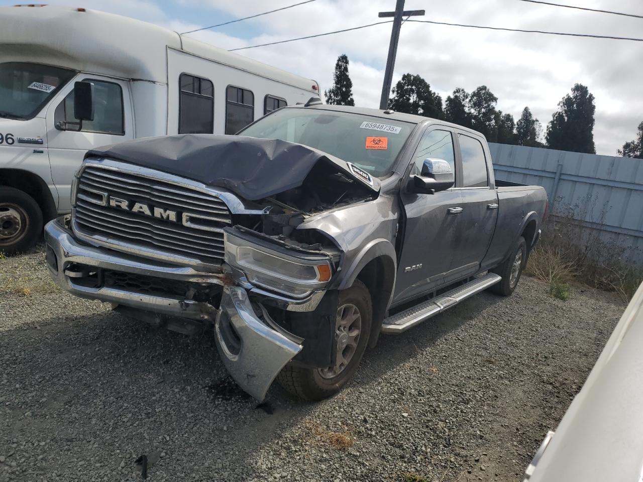 RAM 3500 LARAMIE