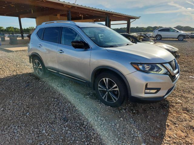 2017 NISSAN ROGUE S JN8AT2MT5HW399965