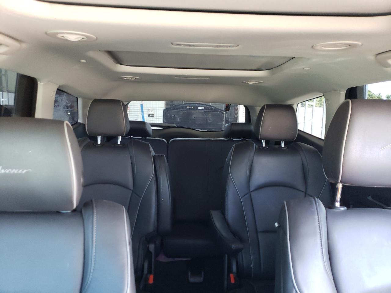 BUICK ENCLAVE AVENIR