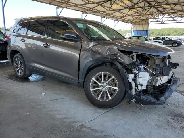 2019 TOYOTA HIGHLANDER 5TDKZRFH2KS562658