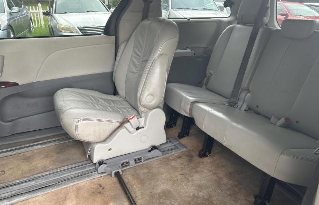 2012 TOYOTA SIENNA XLE - 5TDYK3DC3CS207857