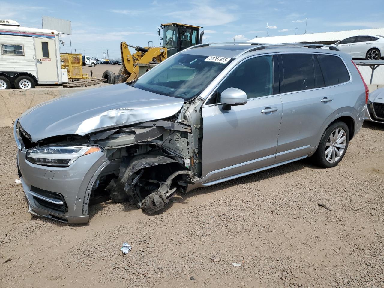 VOLVO XC90 T6