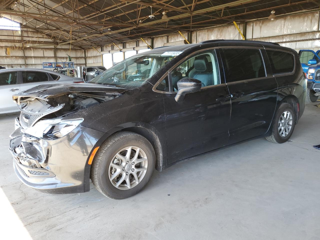 CHRYSLER VOYAGER LXI