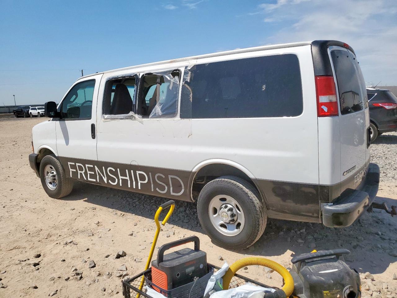 CHEVROLET EXPRESS LS