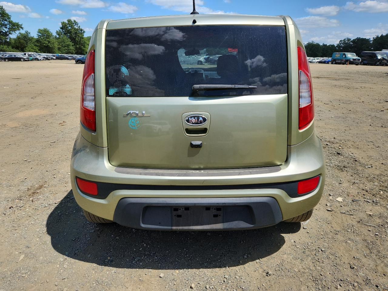 KIA SOUL +