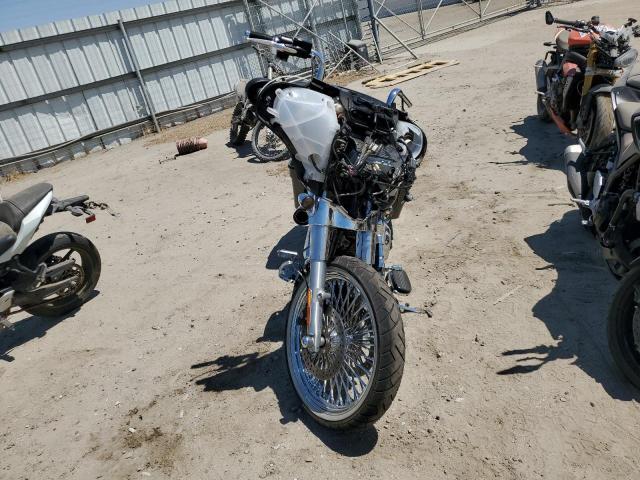 2016 HARLEY-DAVIDSON FLHX STREE 1HD1KBM35GB633198