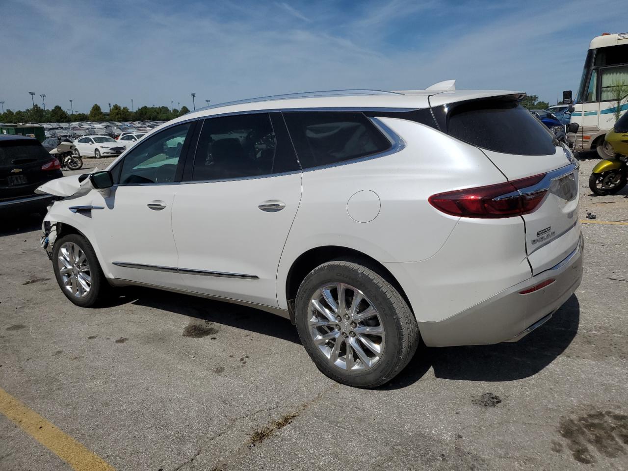 BUICK ENCLAVE ESSENCE
