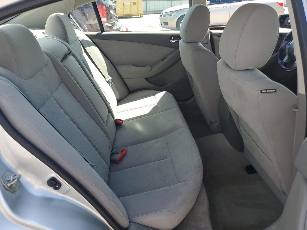 NISSAN ALTIMA BASE