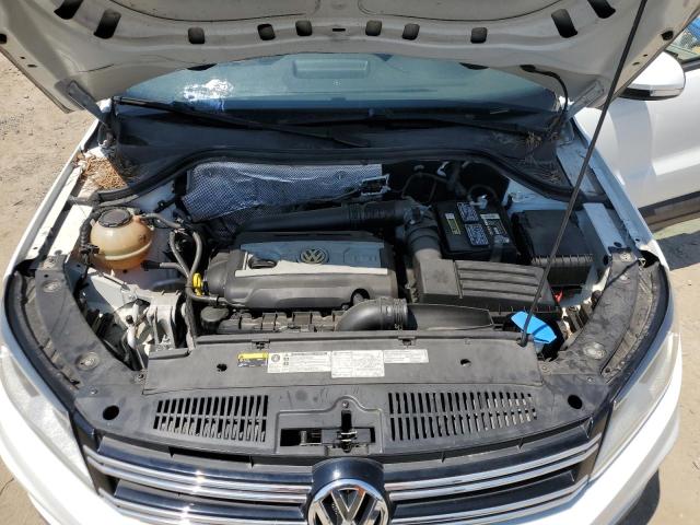 2018 VOLKSWAGEN TIGUAN LIMITED WVGAV7AX2JK000903