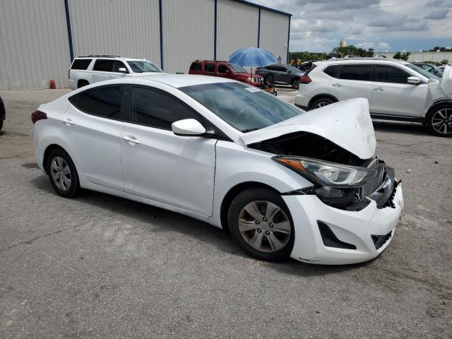 2016 HYUNDAI ELANTRA SE 5NPDH4AE9GH779214