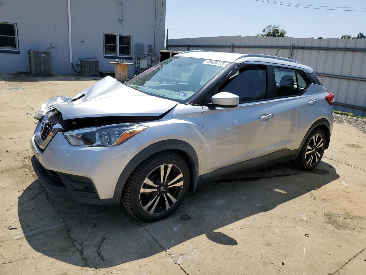 NISSAN KICKS S