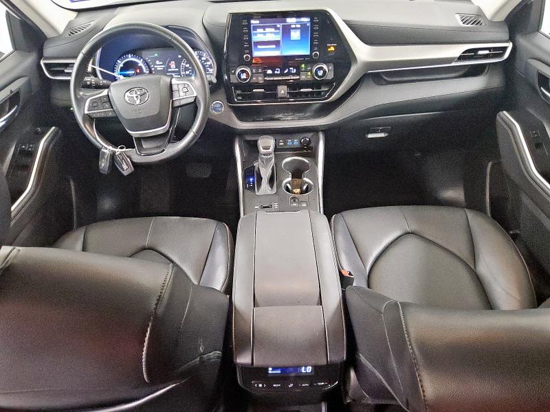 2022 TOYOTA HIGHLANDER HYBRID XLE 5TDGBRCH2NS543577
