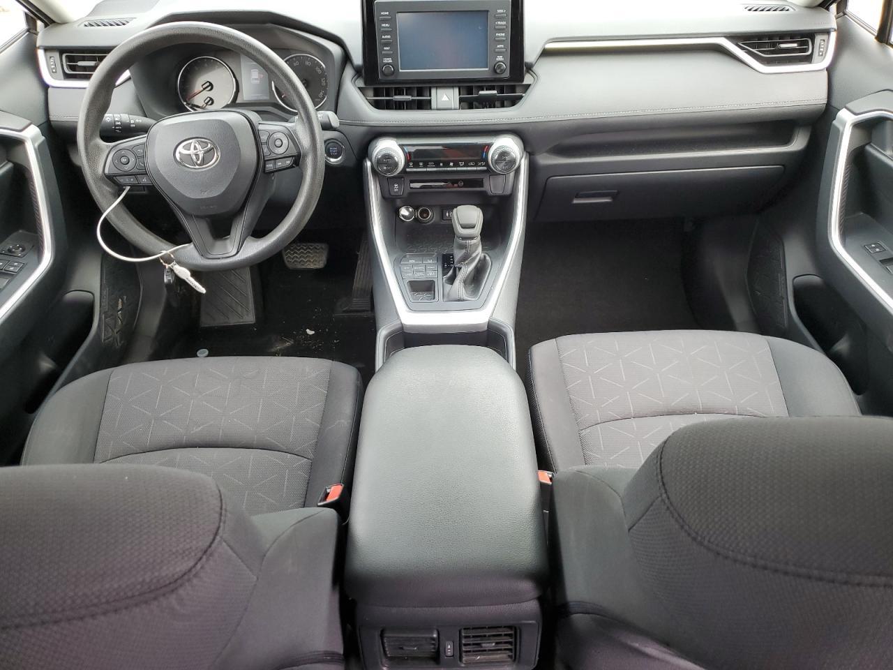 TOYOTA RAV4 XLE