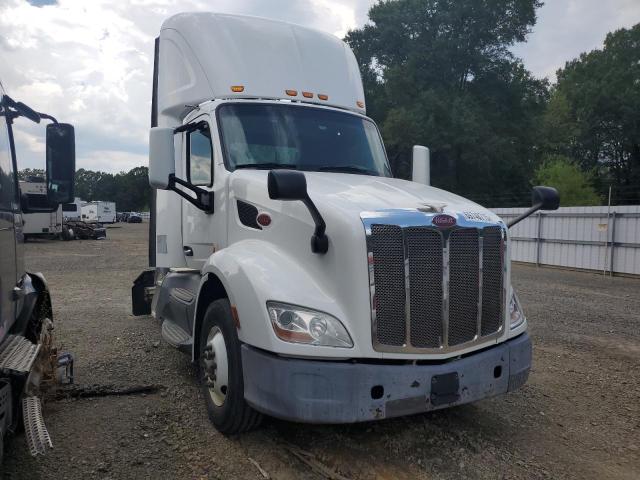 2017 PETERBILT TRACTOR 579 #3229603179